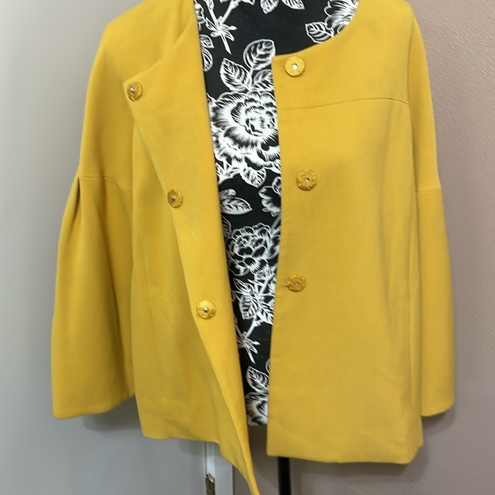 Margaret M Yellow Cape Jacket Modern Structured Design - Picture 7 of 12